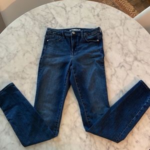 Athleta Jeans / size 6 Tall / Sculptek